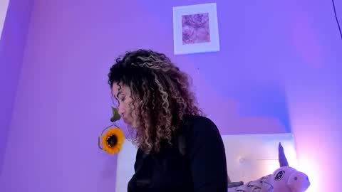 Char 3 online show from 11/03/25, 03:46