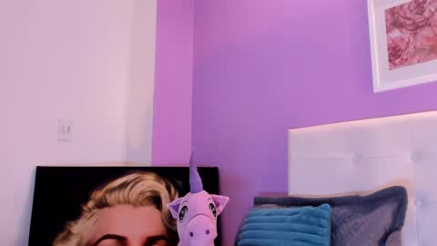 Char 3 online show from 04/11/26, 04:00