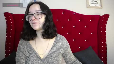 charlotte1_ls online show from 12/24/24, 05:34