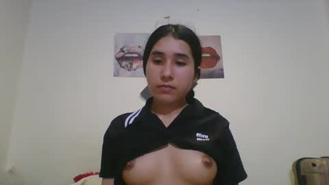 karinaa independent model online show from 02/25/25, 02:14