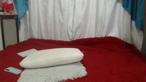 karinaa independent model online show from 04/06/26, 04:46