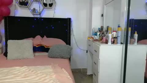 charlotte_027 online show from 02/23/26, 03:26