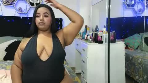 charlotte_027 online show from 04/23/26, 04:03