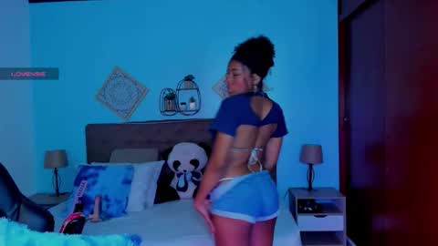 Charlotte  online show from 03/03/26, 09:10