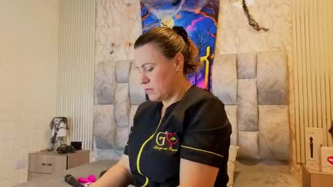 charlotte online show from 10/16/25, 11:11