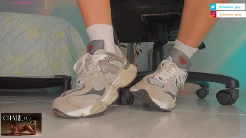 Snapshot of charlotte__grey chatting on 10/23/25, 08:07 charlotte grey online show from 10/23/25, 08:07