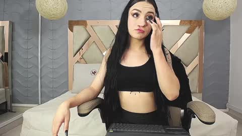 Snapshot of charlotte_colee chatting on 12/05/24, 11:49 Charlotte colee online show from 12/05/24, 11:49