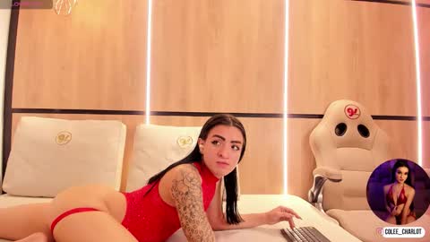 Charlotte colee online show from 10/31/25, 11:44