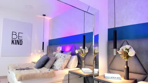 Charlotte online show from 01/23/25, 01:24