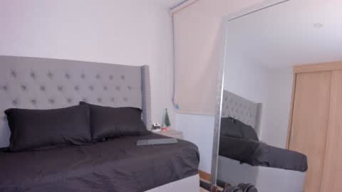 Charlotte online show from 12/21/24, 03:58