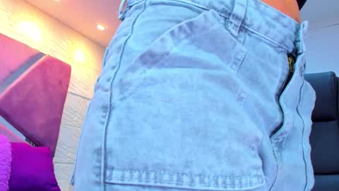 Charlotte Icee online show from 10/25/25, 03:07