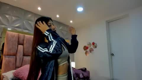 Charlotte Icee online show from 02/08/26, 05:16