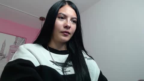 Charlott online show from 11/12/25, 07:57