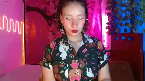 charlotte_morh_ online show from 04/22/26, 07:59