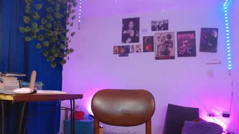 Snapshot of charlotte_morh_ chatting on 08/06/26, 02:24 charlotte_morh_ online show from 08/06/26, 02:24