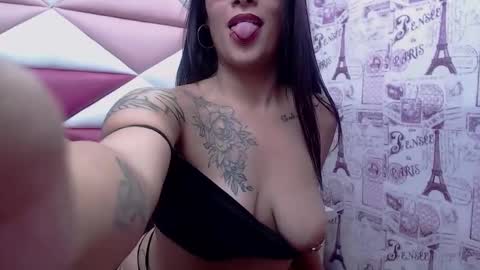 charlotte owen19 online show from 01/11/25, 04:25