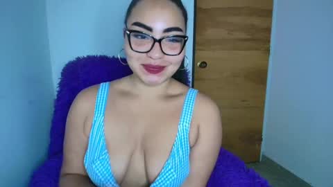 charlotte_princess_1 online show from 03/12/25, 07:13