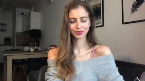 Charlotte Roche online show from 10/01/25, 02:01