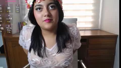 Charlotte   online show from 11/10/25, 07:46