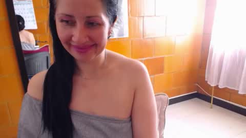 Charlotte online show from 12/15/25, 02:54