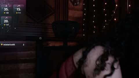 Snapshot of charlotte_vanillefraise chatting on 10/15/25, 09:59 charlotte lepiaf online show from 10/15/25, 09:59