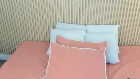 Snapshot of charlottebrowns__ chatting on 06/26/26, 12:31 Charlotte online show from 06/26/26, 12:31