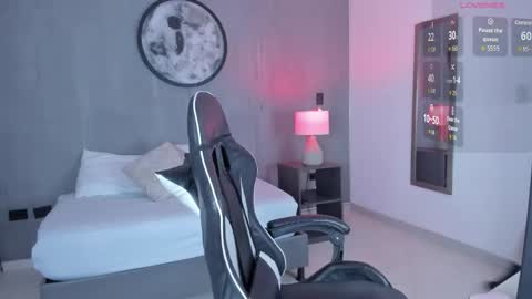 Charlottee online show from 02/19/26, 02:18