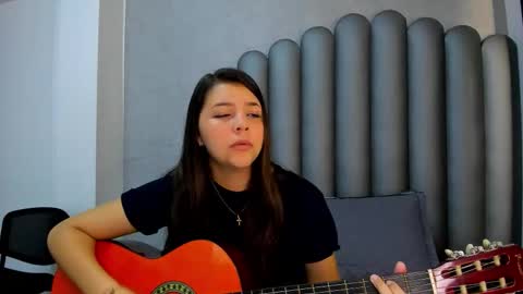 charlottee_starr online show from 11/13/25, 09:14