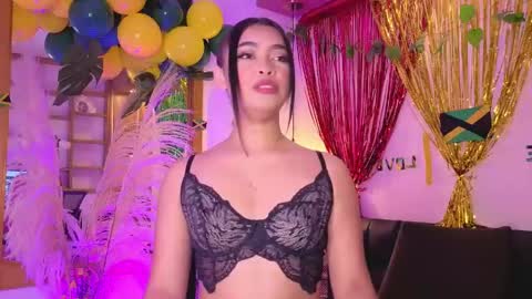 Charlote online show from 04/21/26, 02:51