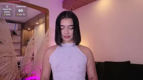 Charlote online show from 05/12/26, 03:36