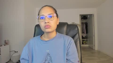 Snapshot of charlottehamilton chatting on 09/30/25, 10:37 charlotte hamilton online show from 09/30/25, 10:37