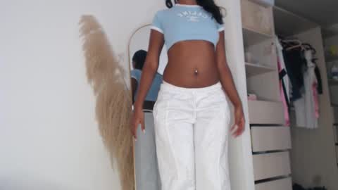 Snapshot of charlottehorny1 chatting on 01/14/25, 09:41 charlottehorny1 online show from 01/14/25, 09:41