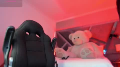 Charlotte online show from 02/12/26, 04:51