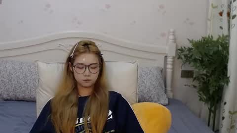 Charlotte online show from 10/19/25, 02:40