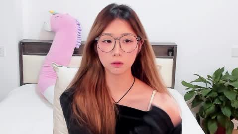 Charlotte online show from 04/04/26, 04:48