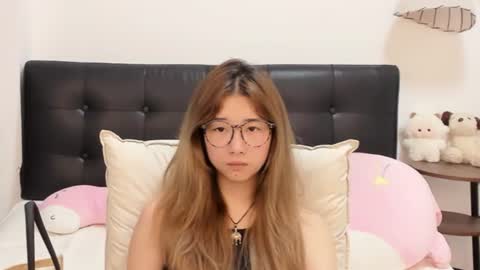 Snapshot of charlottelin chatting on 07/08/26, 06:01 Charlotte online show from 07/08/26, 06:01