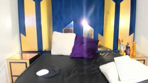 charlottesexrs online show from 03/06/26, 11:45