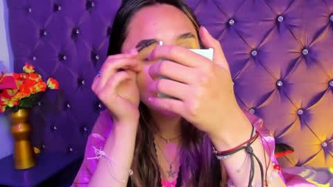 charlottestuart_ online show from 04/05/26, 03:47