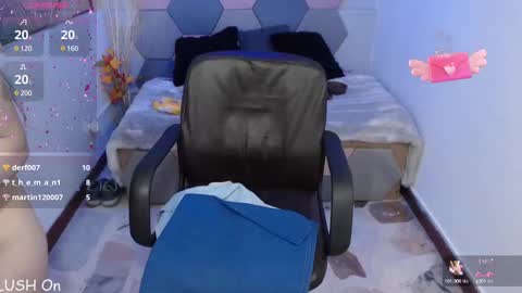 Snapshot of charlottetaylor_ chatting on 02/02/25, 06:10 Charlotte Taylor online show from 02/02/25, 06:10