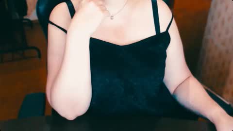 CharlotteXTasty online show from 09/22/25, 10:39