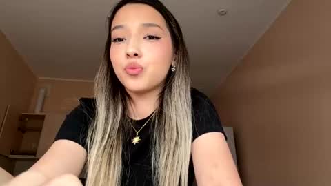 Monika online show from 07/10/26, 09:23