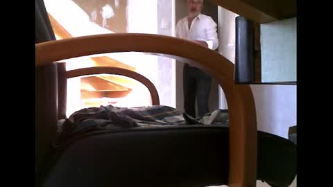 charly052 online show from 02/18/25, 09:32