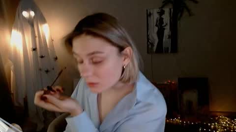 Michelle  online show from 11/06/25, 02:23