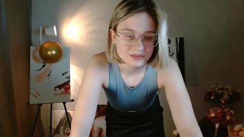 Michelle  online show from 11/29/25, 01:08