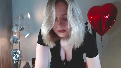 Michelle  online show from 03/20/26, 02:05