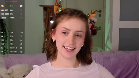 Snapshot of charming_flower chatting on 01/02/25, 12:23 MarselinMarsi inst ptj mars online show from 01/02/25, 12:23