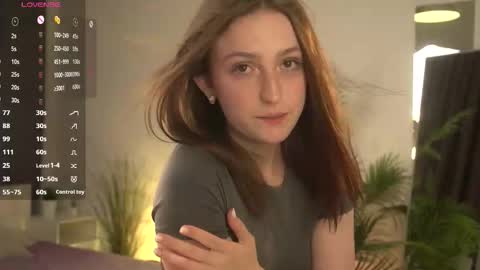 Snapshot of charming_flower chatting on 09/10/25, 09:37 MarselinMarsi inst ptj mars online show from 09/10/25, 09:37