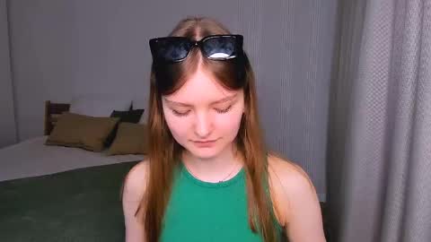 Im Eva online show from 05/17/26, 04:21