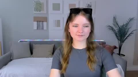 Im Eva online show from 06/20/26, 11:13