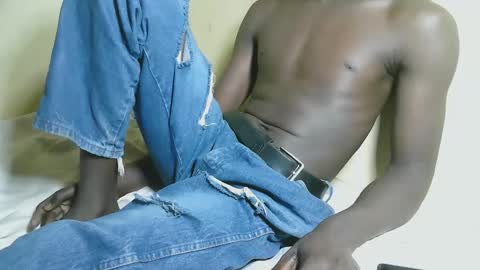 charmzboy online show from 10/16/25, 10:05